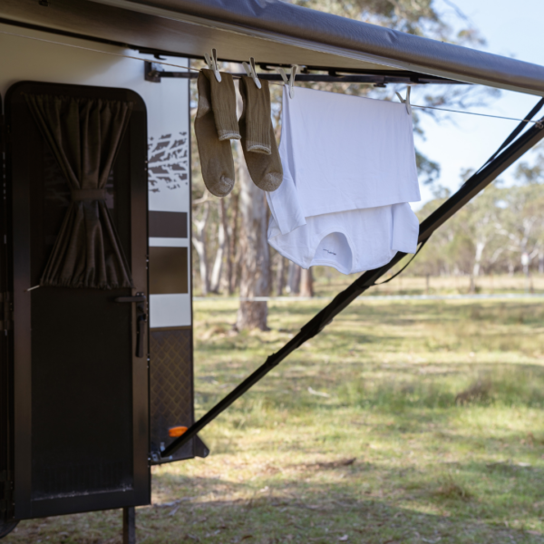 EASY HANG STAINLESS STEEL CLOTHESLINE - Image 4